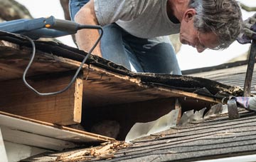 common causes of Knockbreck fascia damage